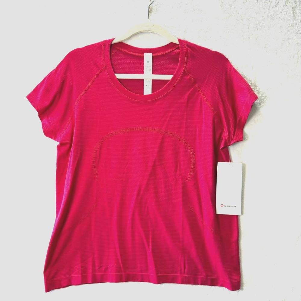 Lululemon Swiftly Tech Short Sleeve 2.0 Race Womens 14 Fushcia Seamless Tee NWT